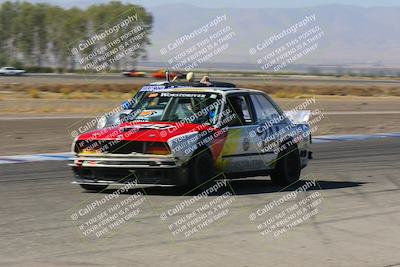 media/Oct-01-2022-24 Hours of Lemons (Sat) [[0fb1f7cfb1]]/10am (Front Straight)/